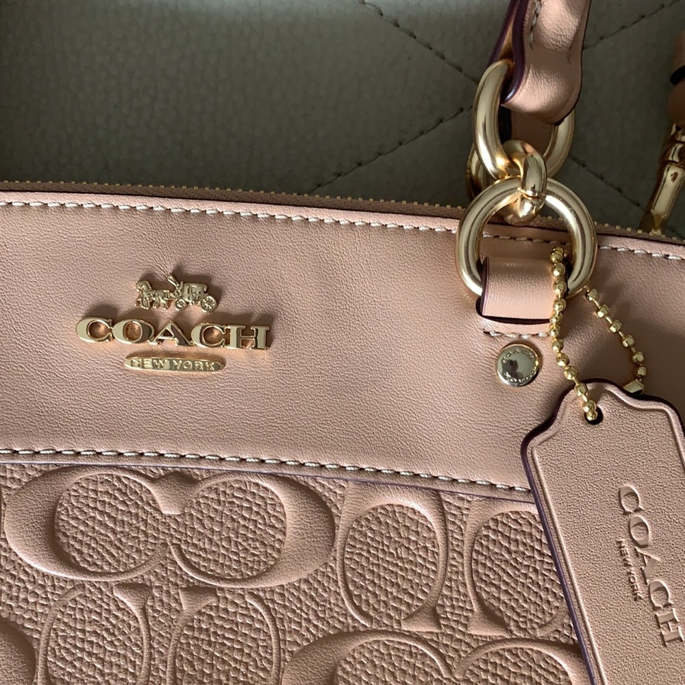 Coach purse - Picture 4 of 7